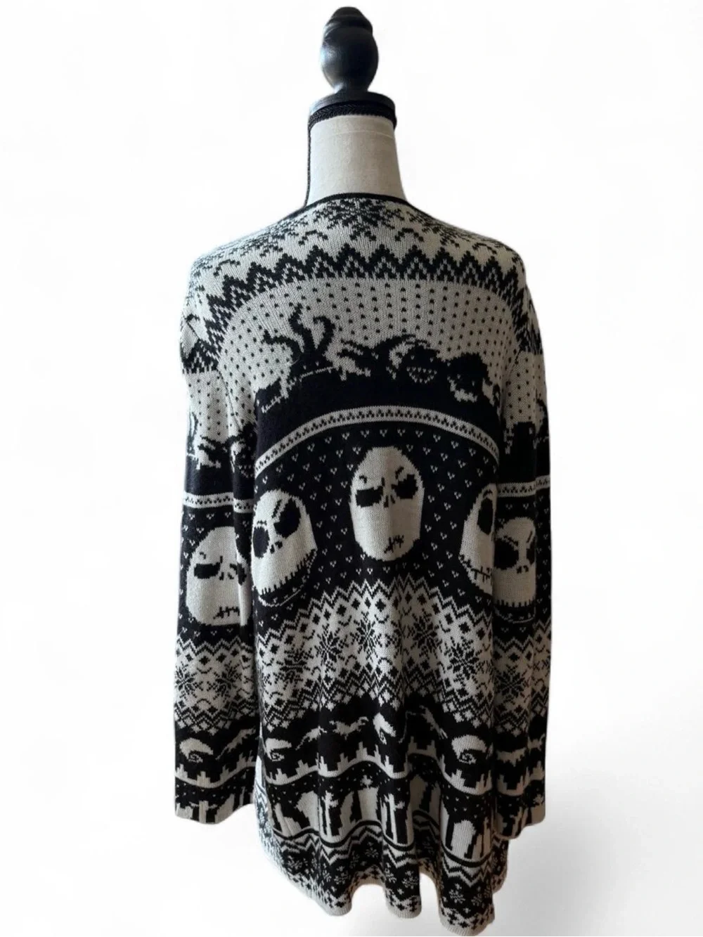 Disney Nightmare Before Christmas Cardigan XL Hot Topic Jack Skellington